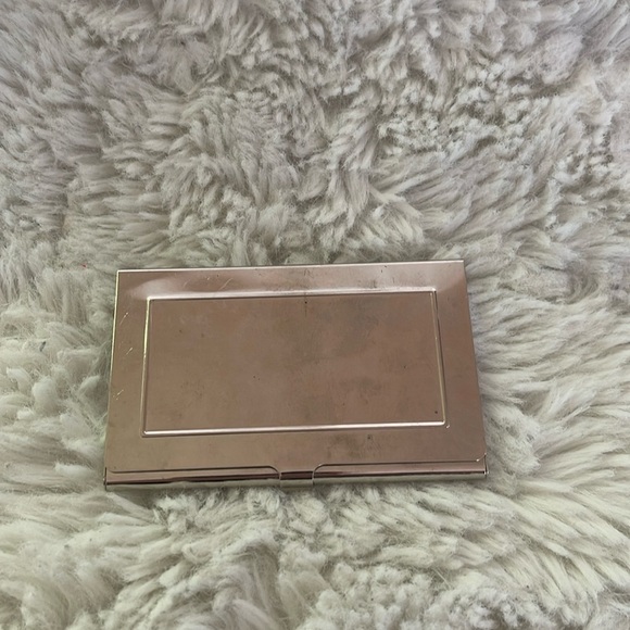 Metal business card holder . It’s not been used too often it’s been stored away - Picture 1 of 4
